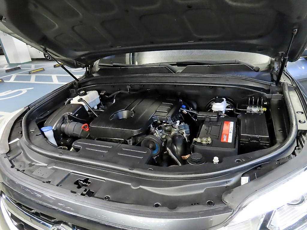 Ssangyong Rexton 2018 Gris - Importación desde Corea - HF Imports Iquique - Foto 19