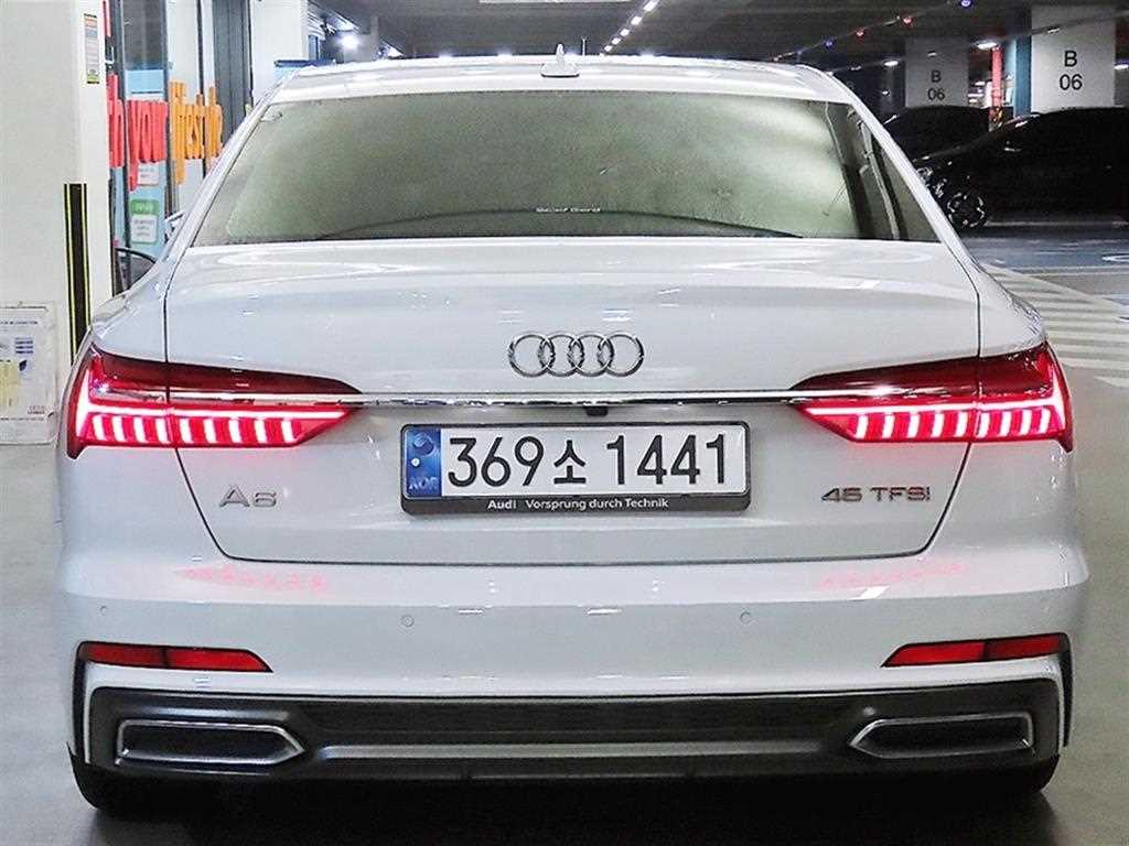 Audi A6 - Vista 5