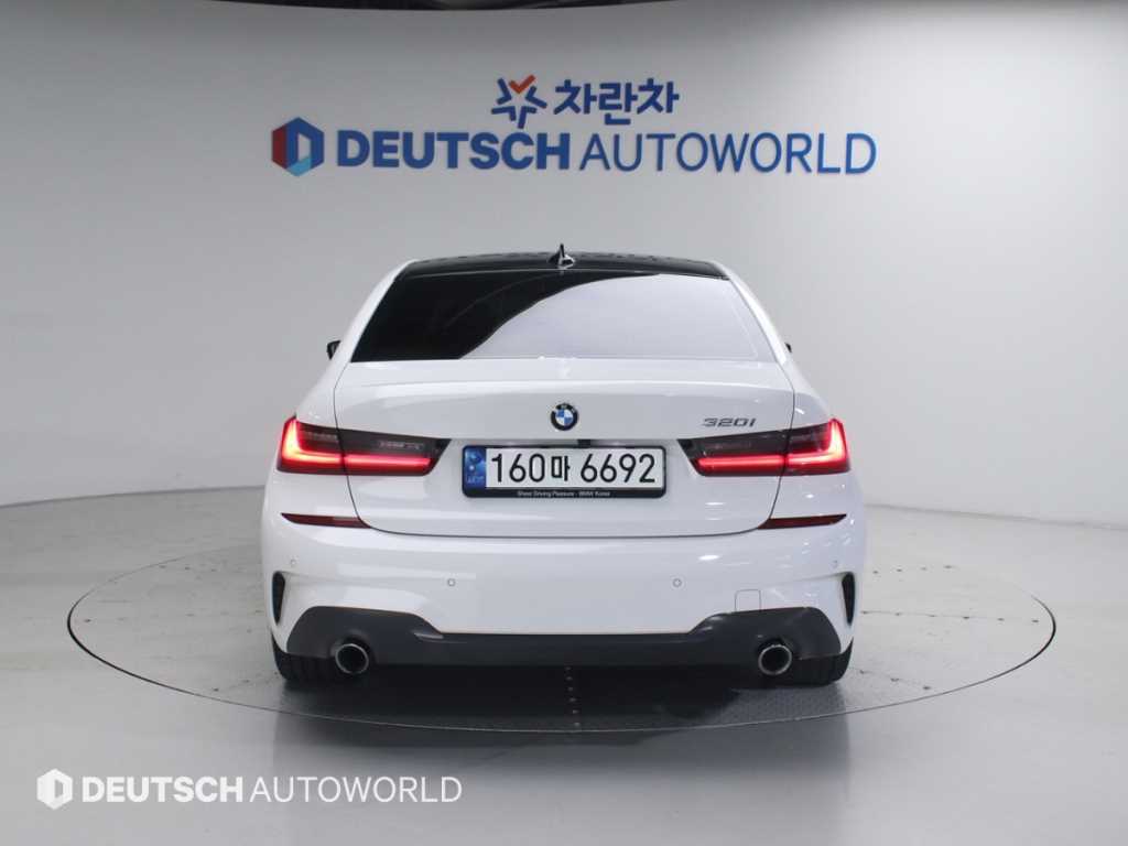 BMW 3 series - Vista 4