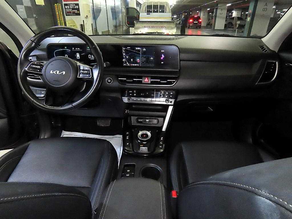 KIA Seltos - Vista 10