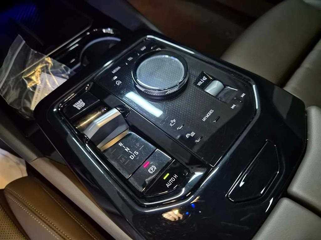 BMW 5 Series - Vista 11