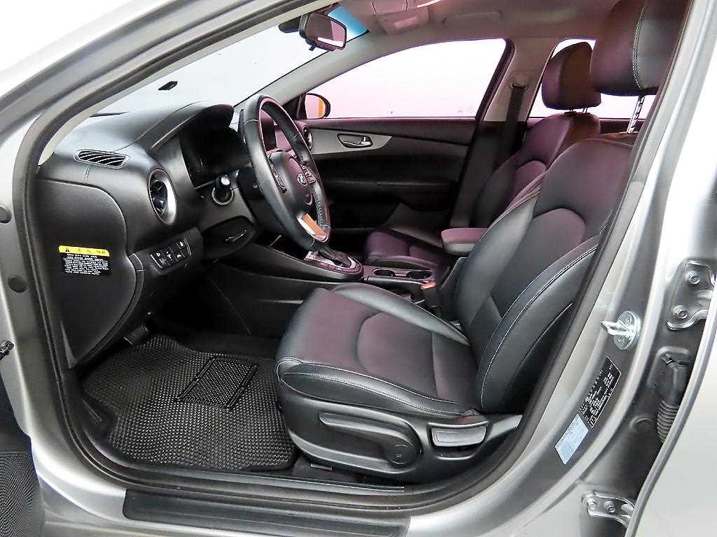 KIA K3 - Vista 5