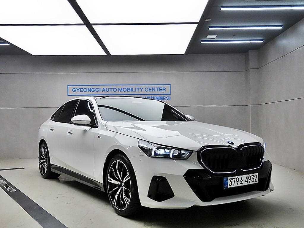 BMW 5 Series 2024 - Importación desde Corea - HF Imports Iquique - Foto 1