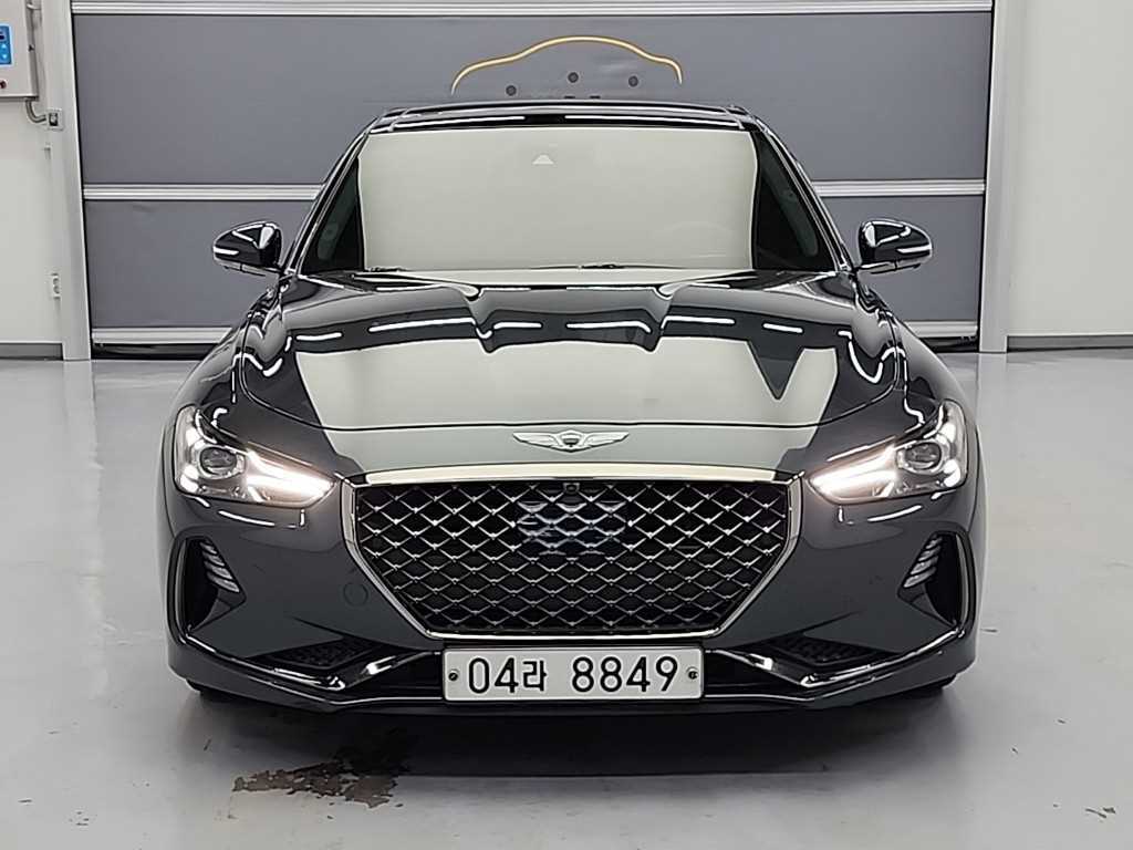 Genesis G70 - Vista 2