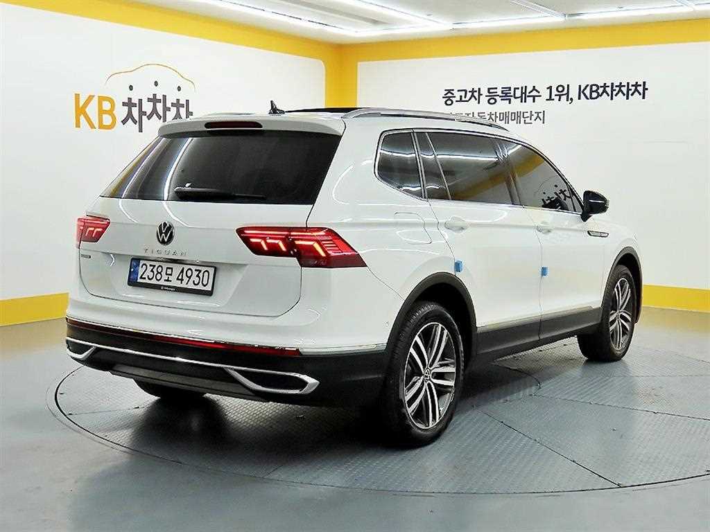 Volkswagen Tiguan - Vista 4
