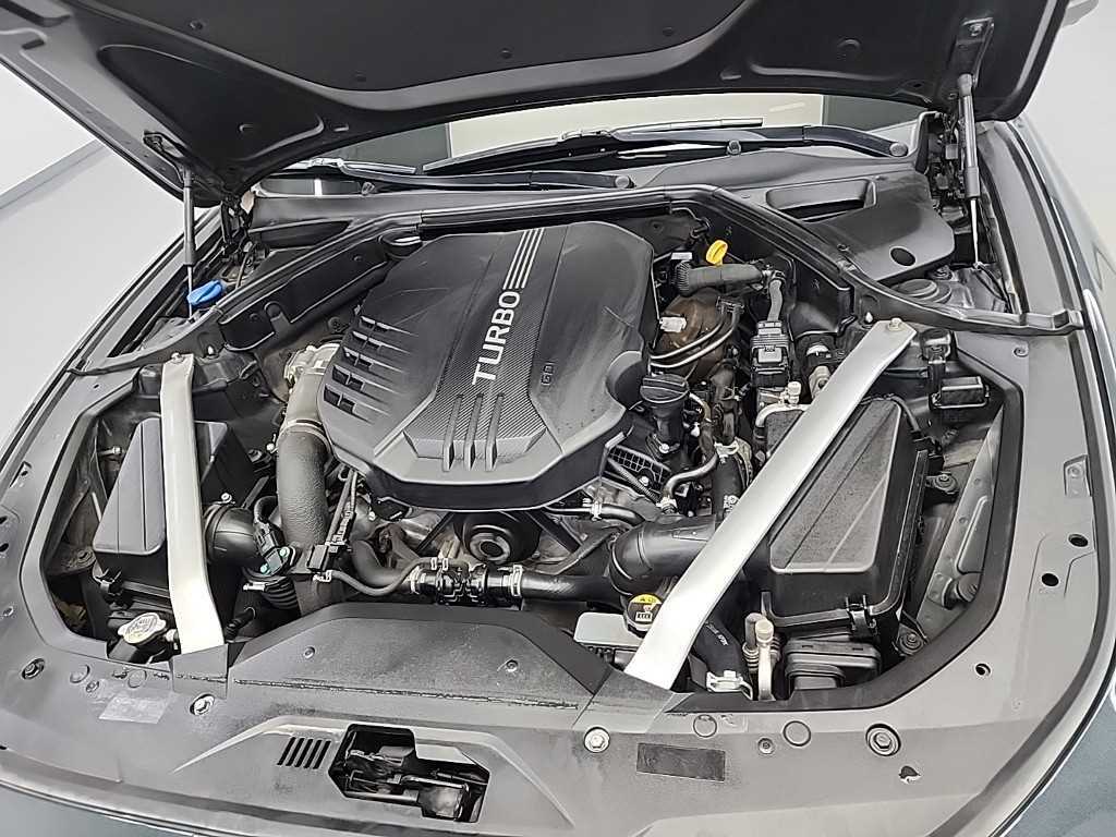 Genesis G70 - Vista 5