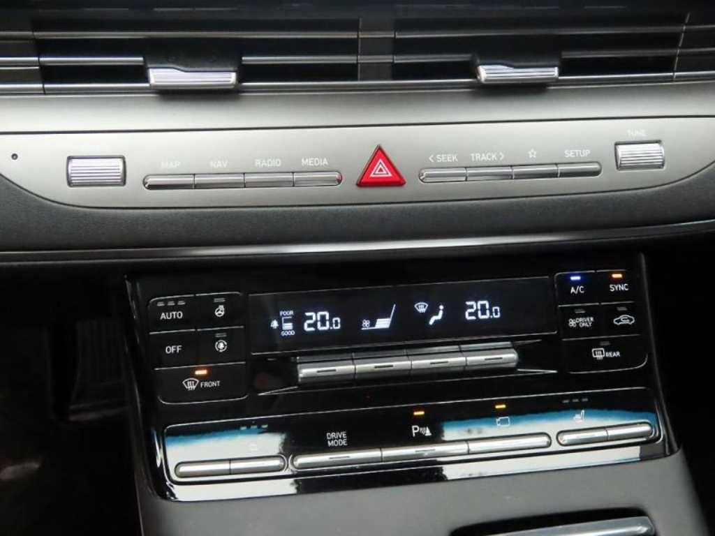HYUNDAI Grandeur - Vista 9