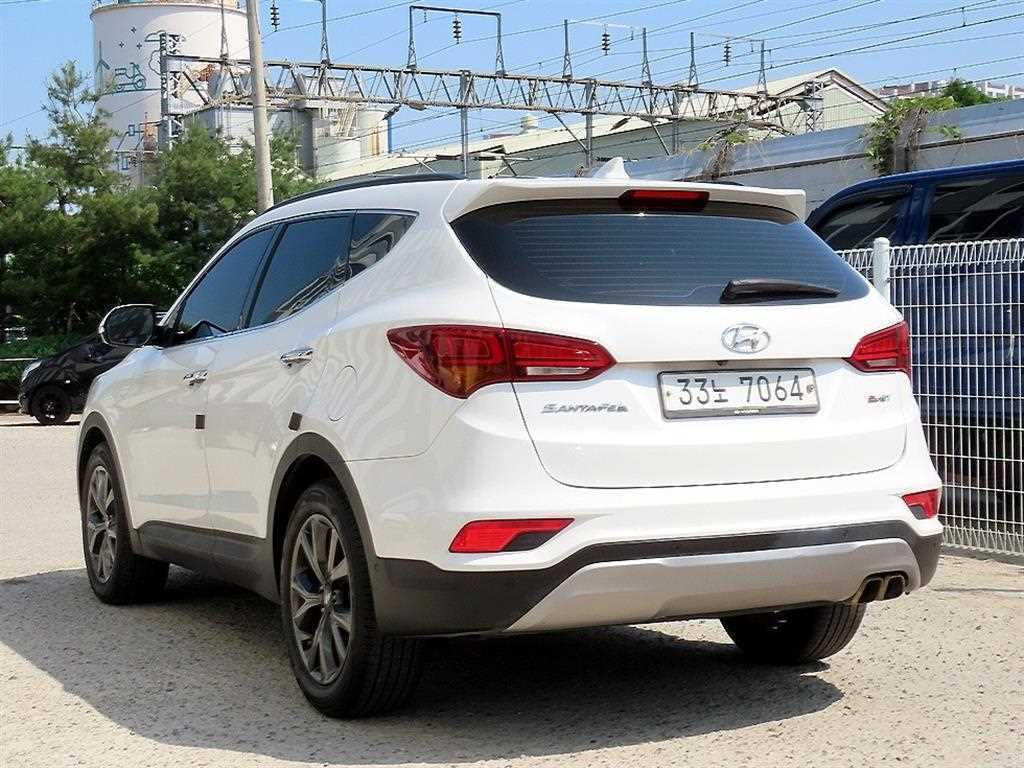 HYUNDAI Santa Fe - Vista 3