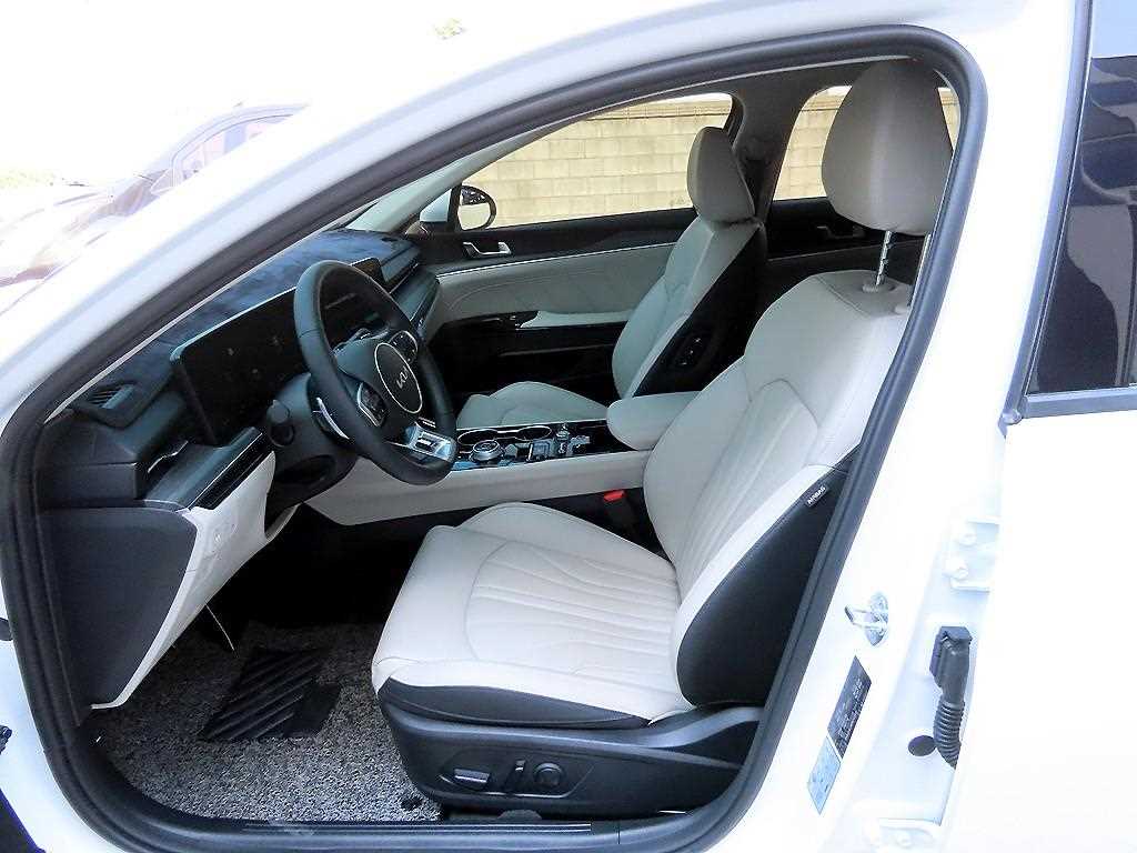 KIA K5 - Vista 5