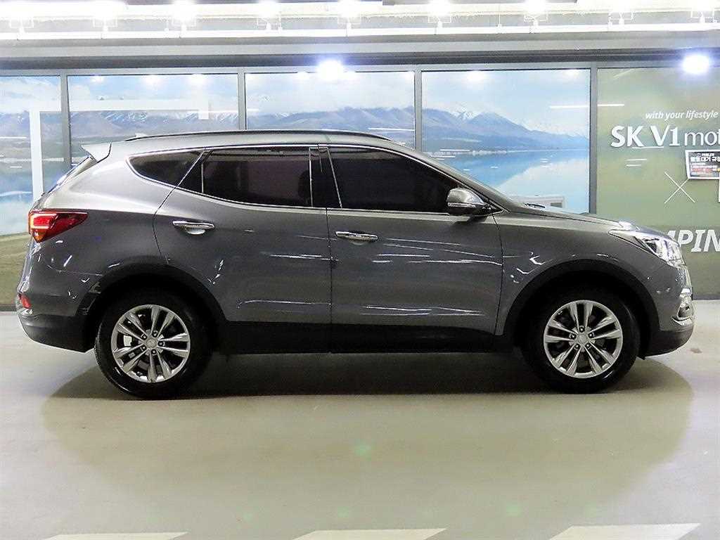 HYUNDAI Santa Fe - Vista 3