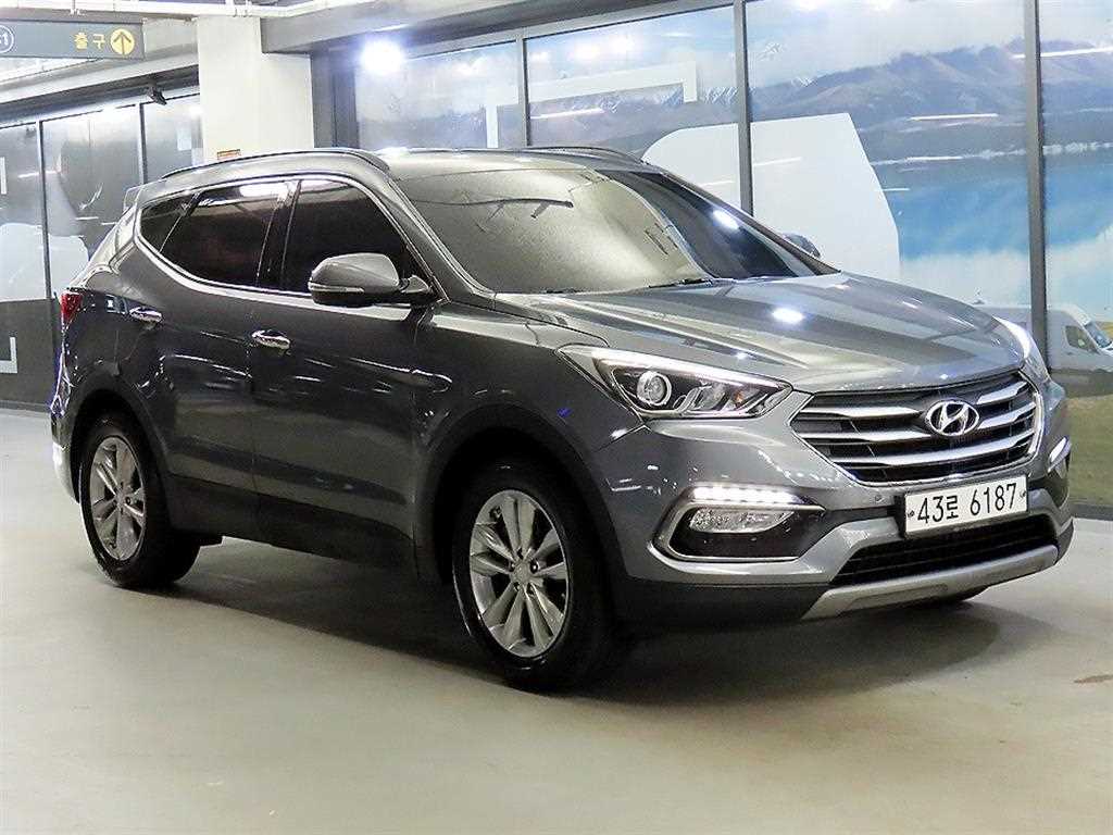HYUNDAI Santa Fe 2018 Gris - Importación desde Corea - HF Imports Iquique - Foto 1