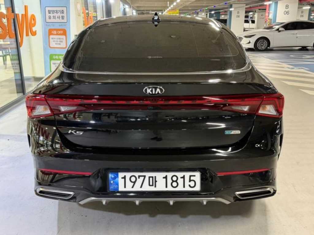 KIA K5 - Vista 5