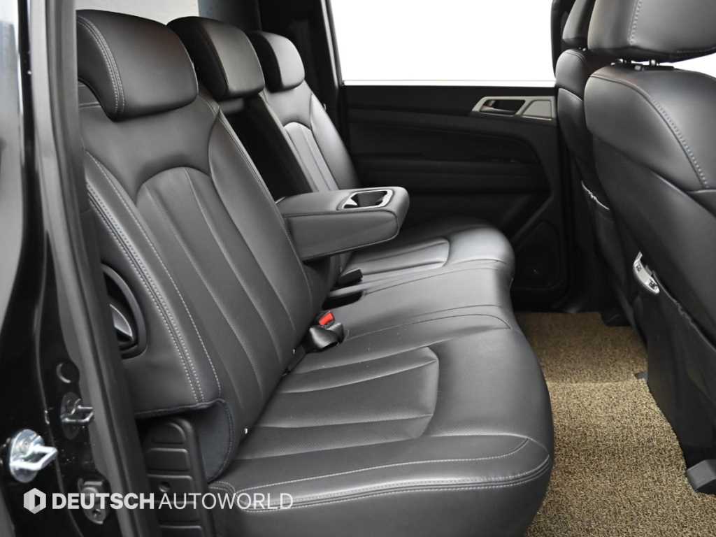 Ssangyong Rexton - Vista 12