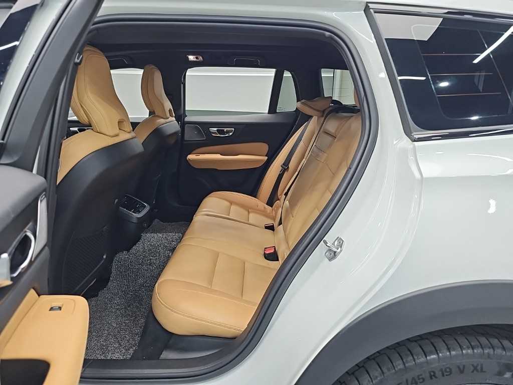 Volvo V60 - Vista 12
