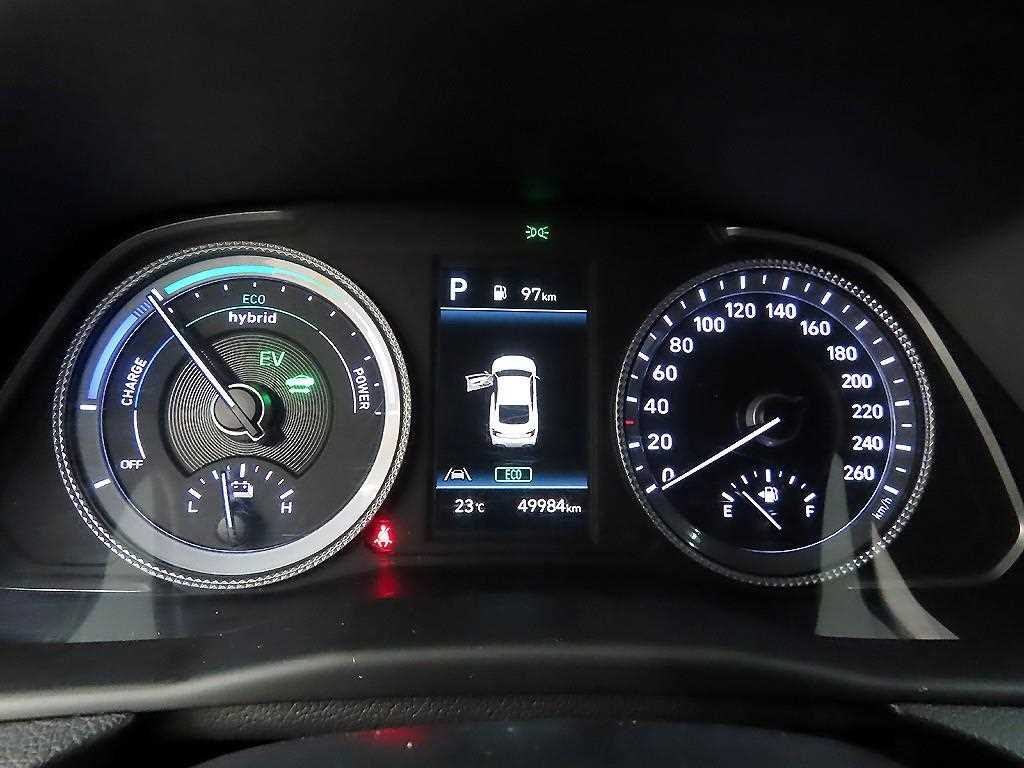 HYUNDAI Sonata - Vista 8