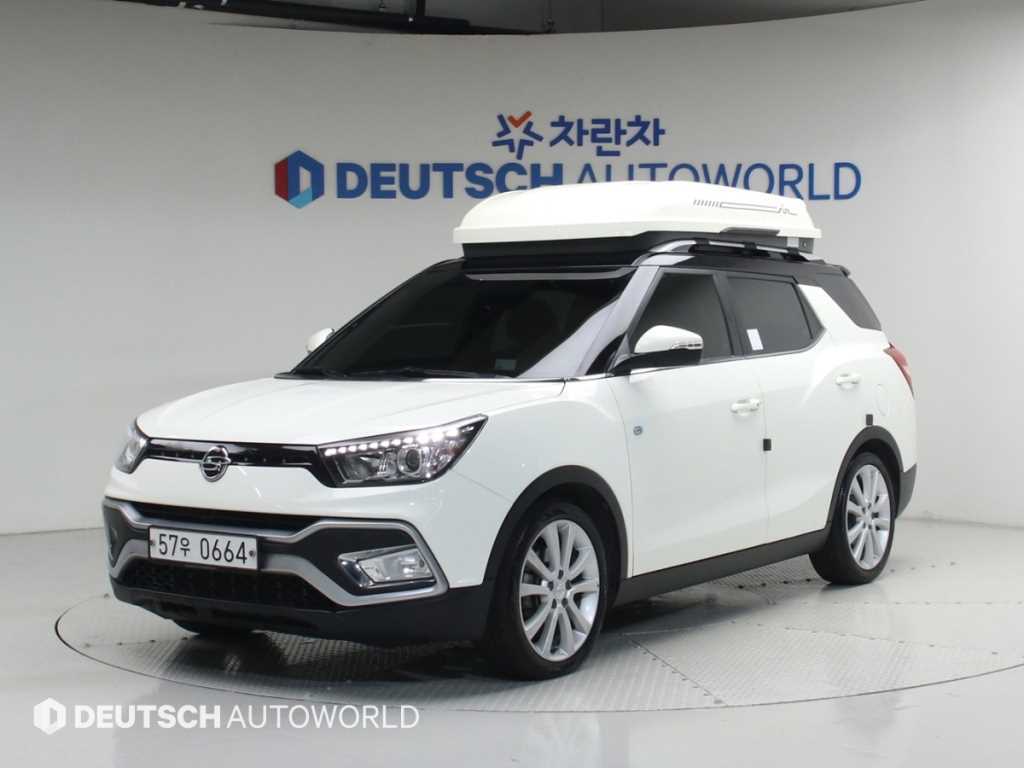 Ssangyong Tivoli 2016 Blanco - Importación desde Corea - HF Imports Iquique - Foto 1