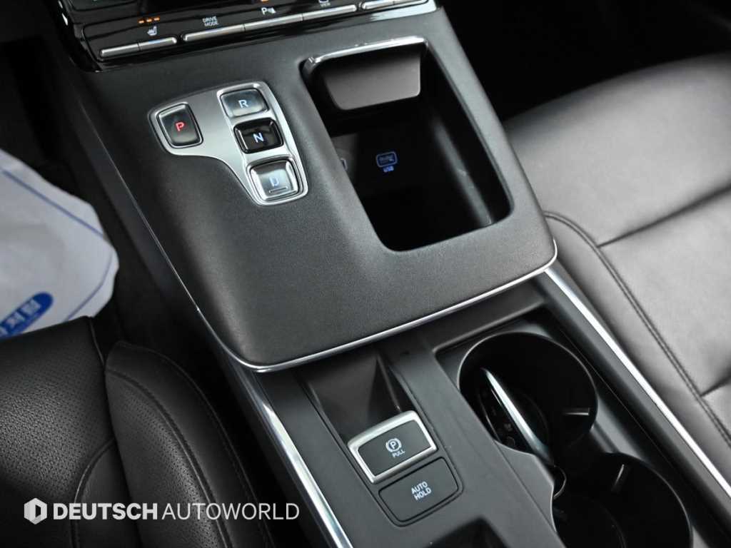 HYUNDAI Grandeur - Vista 9