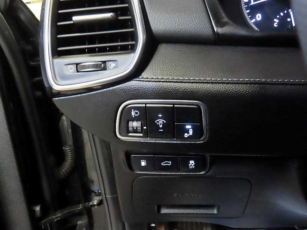 HYUNDAI Grandeur 2018 Negro - Importación desde Corea - HF Imports Iquique - Foto 18