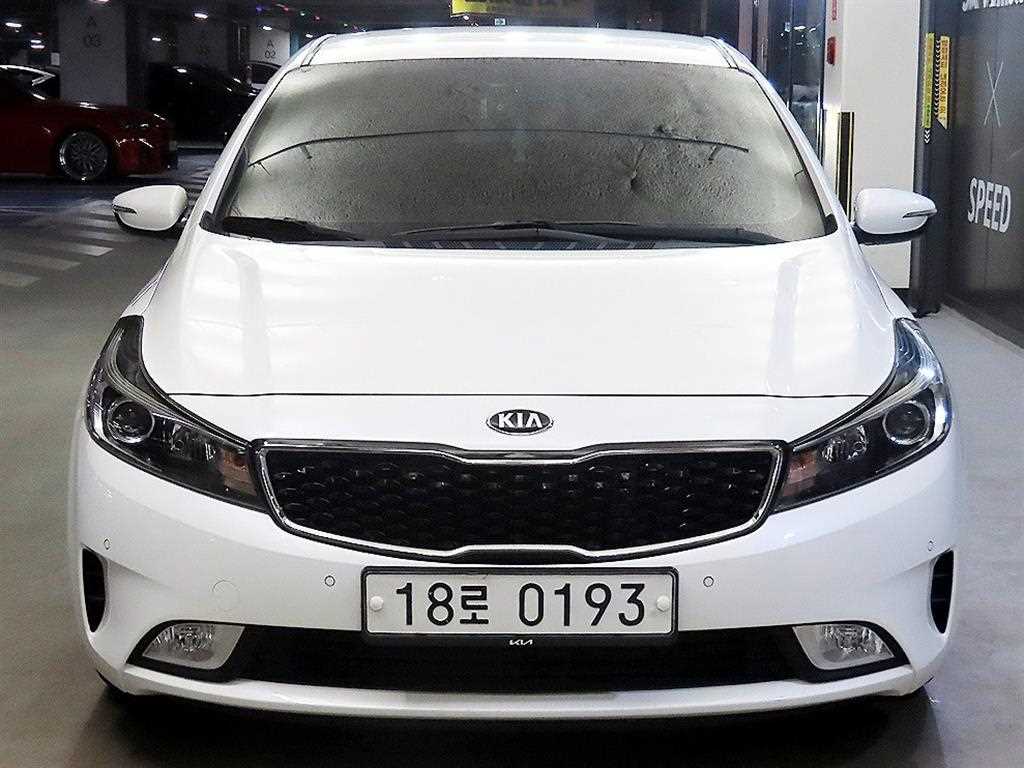 KIA K3 - Vista 2