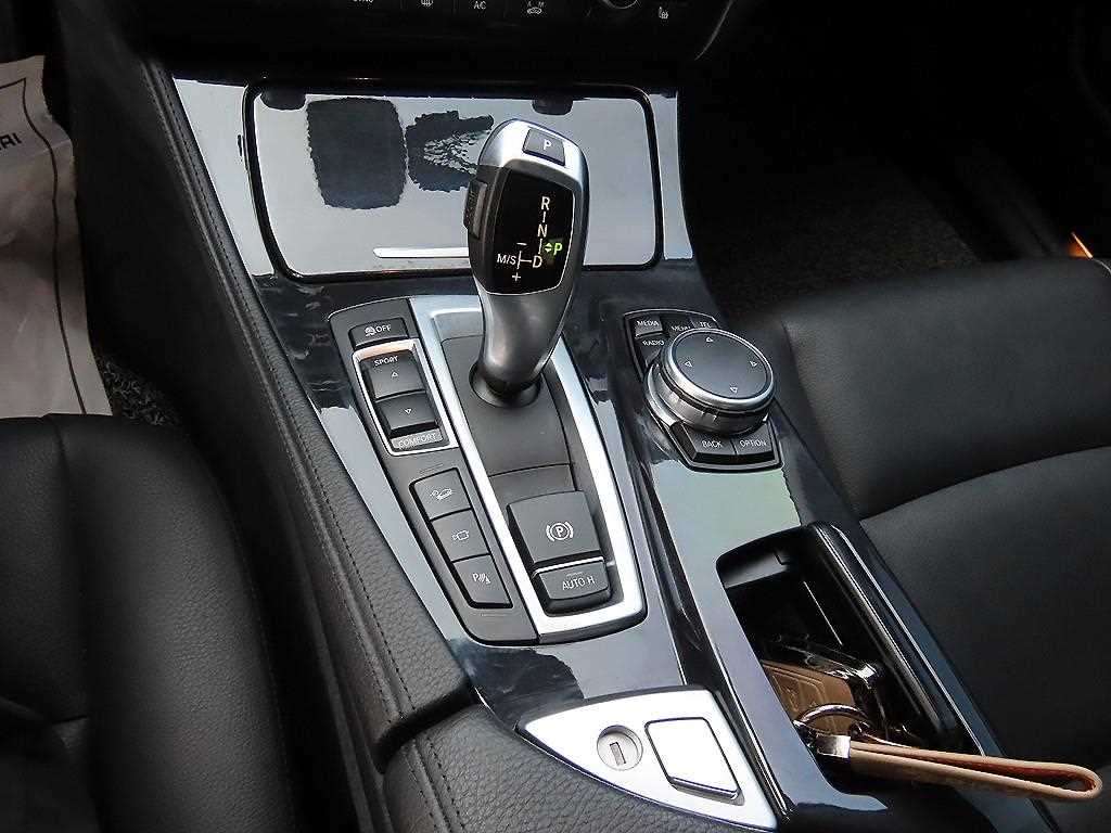 BMW 5 Series - Vista 11