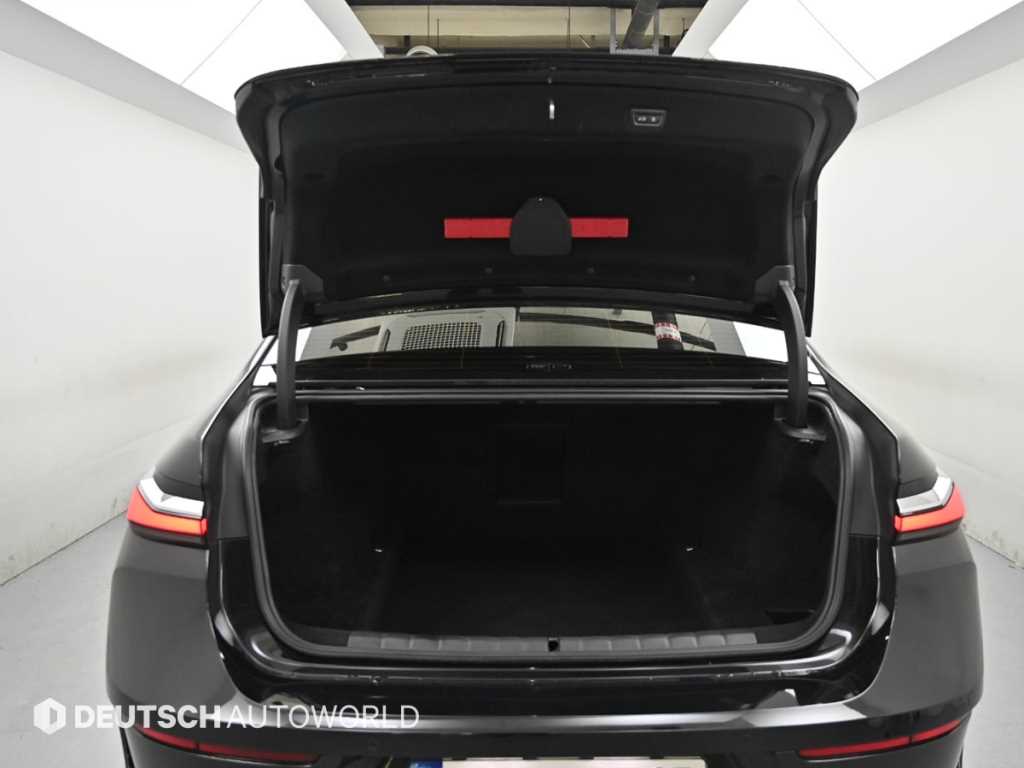 BMW 7 Series 2023 Negro - Importación desde Corea - HF Imports Iquique - Foto 19