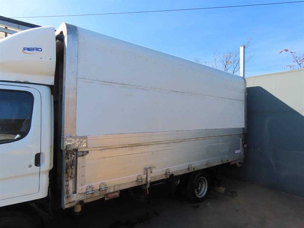 medium and large cargo truck - Vista 3