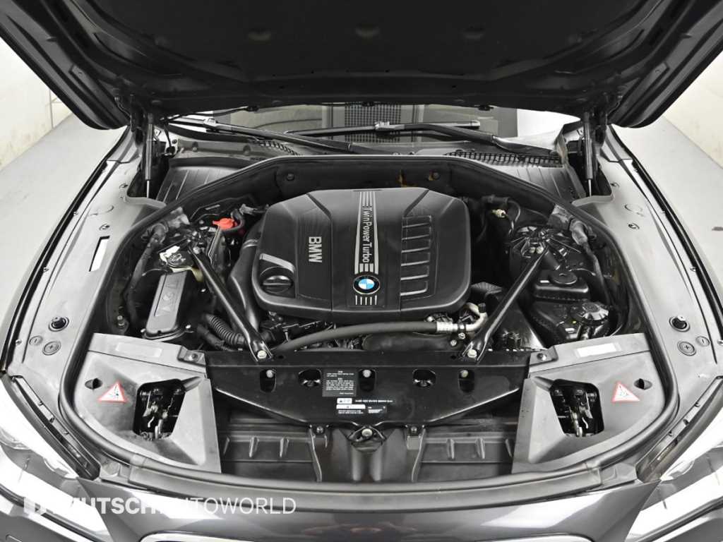 BMW 7 Series - Vista 6