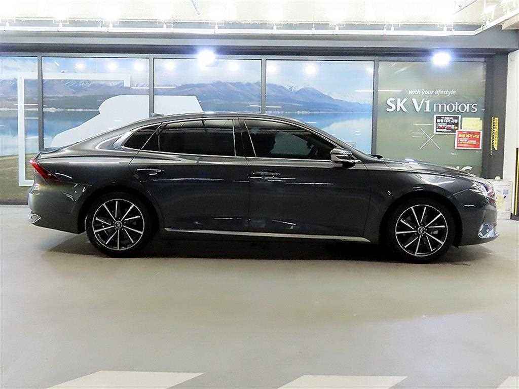 HYUNDAI Grandeur - Vista 3