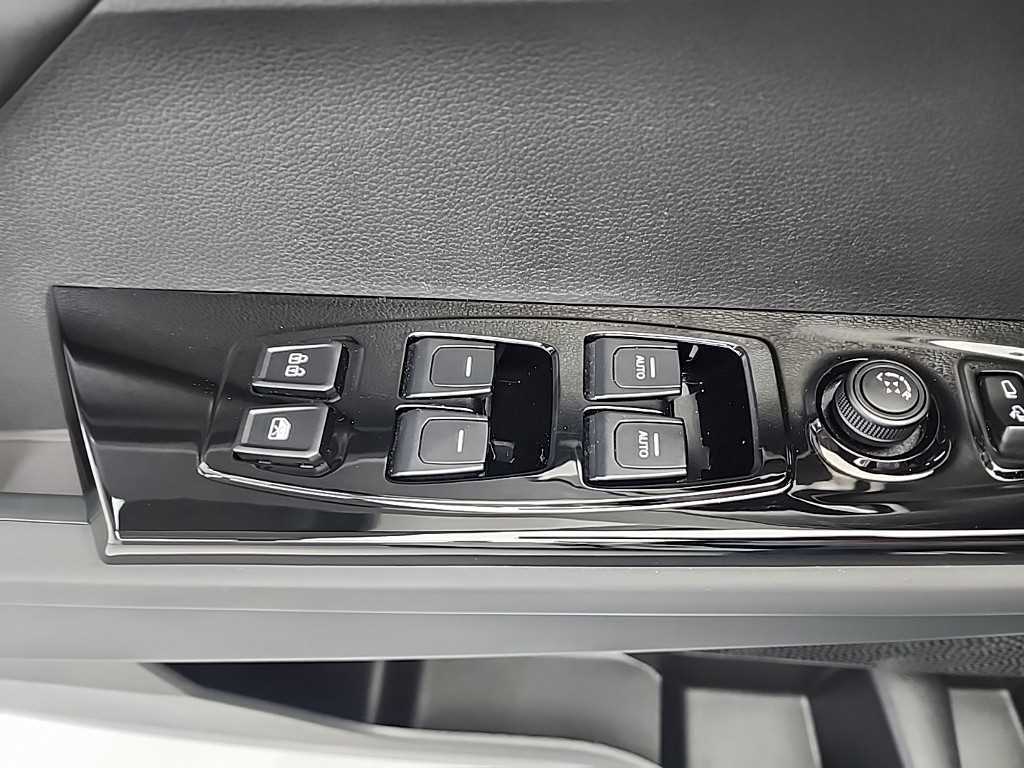 Ssangyong Torres 2024 Blanco - Importación desde Corea - HF Imports Iquique - Foto 17