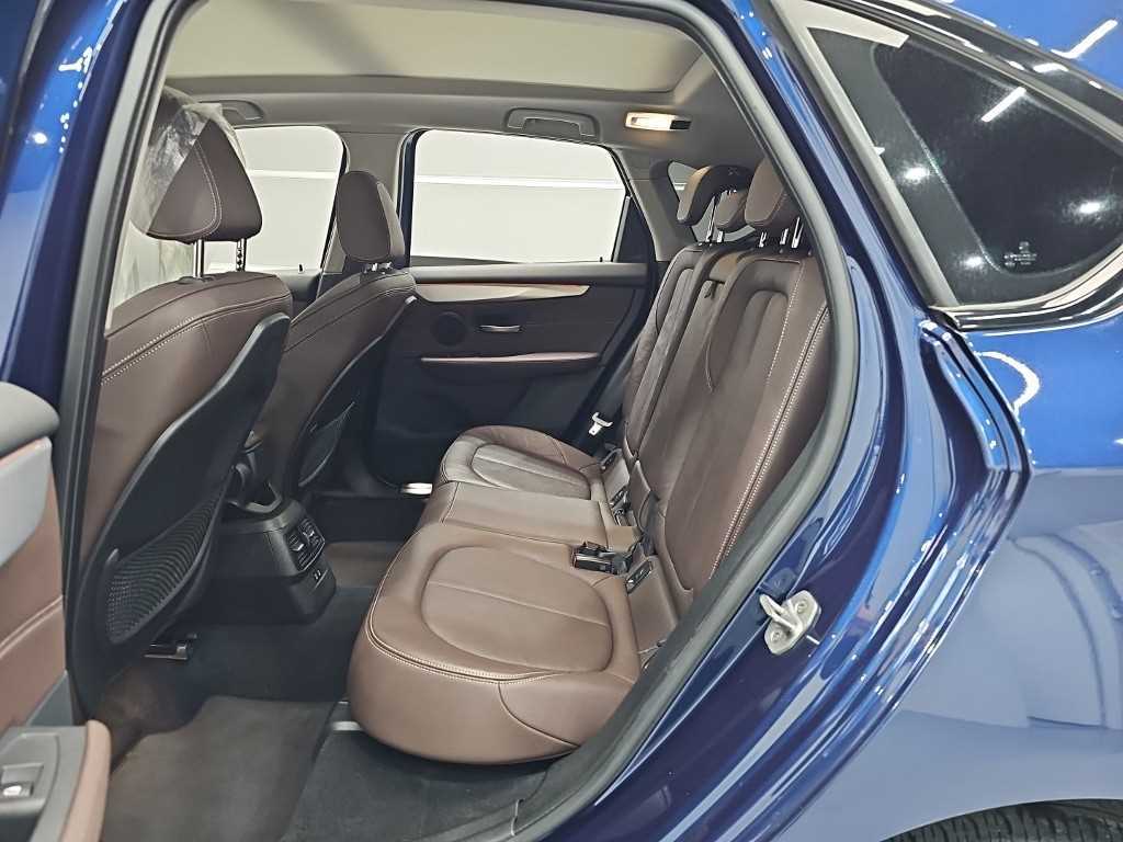BMW 2 series - Vista 12