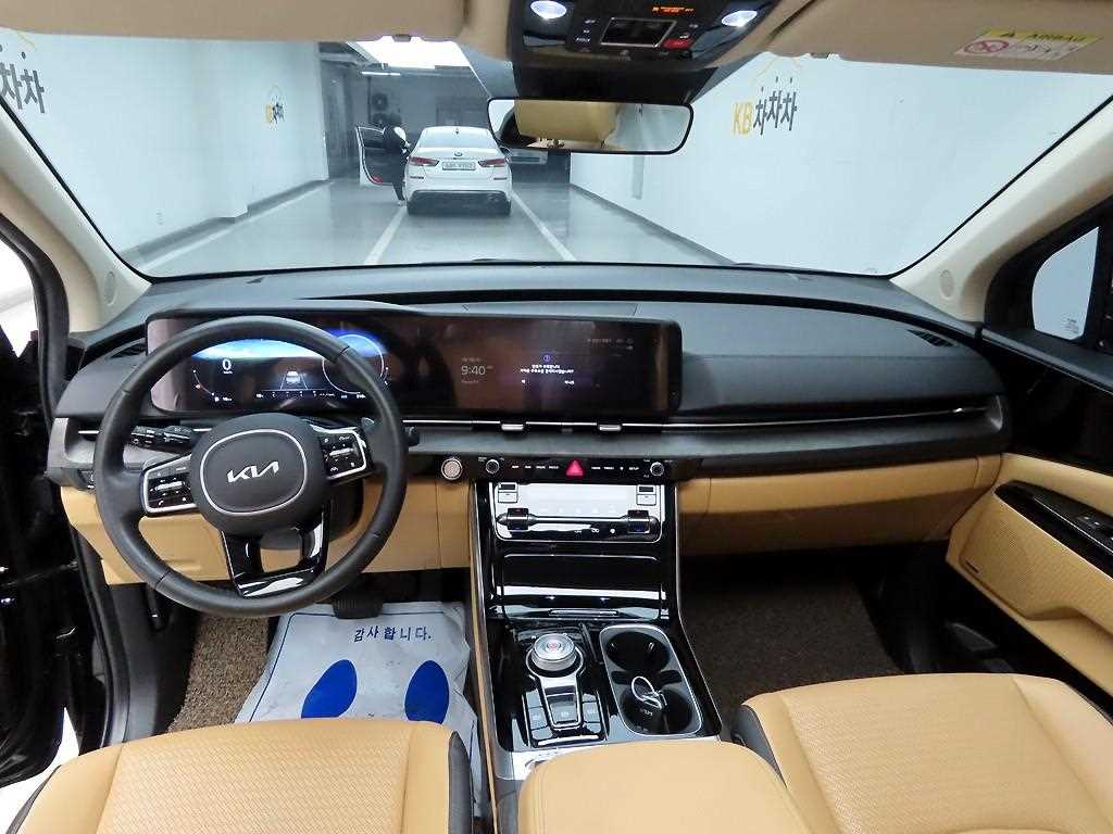 KIA Carnival - Vista 6