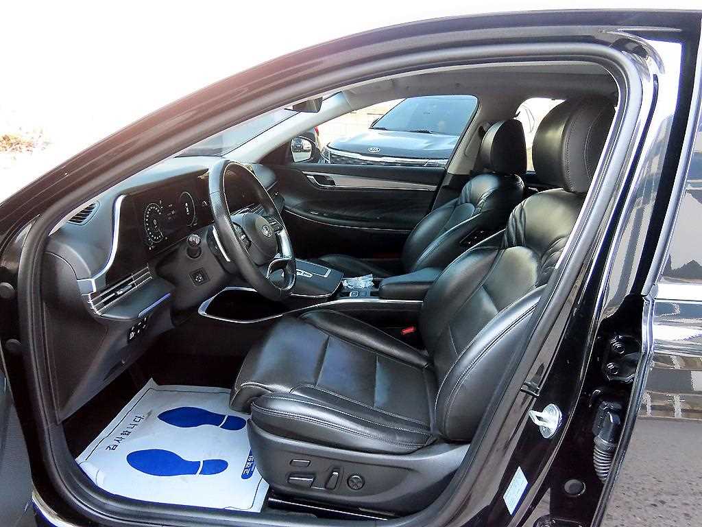 HYUNDAI Grandeur - Vista 5