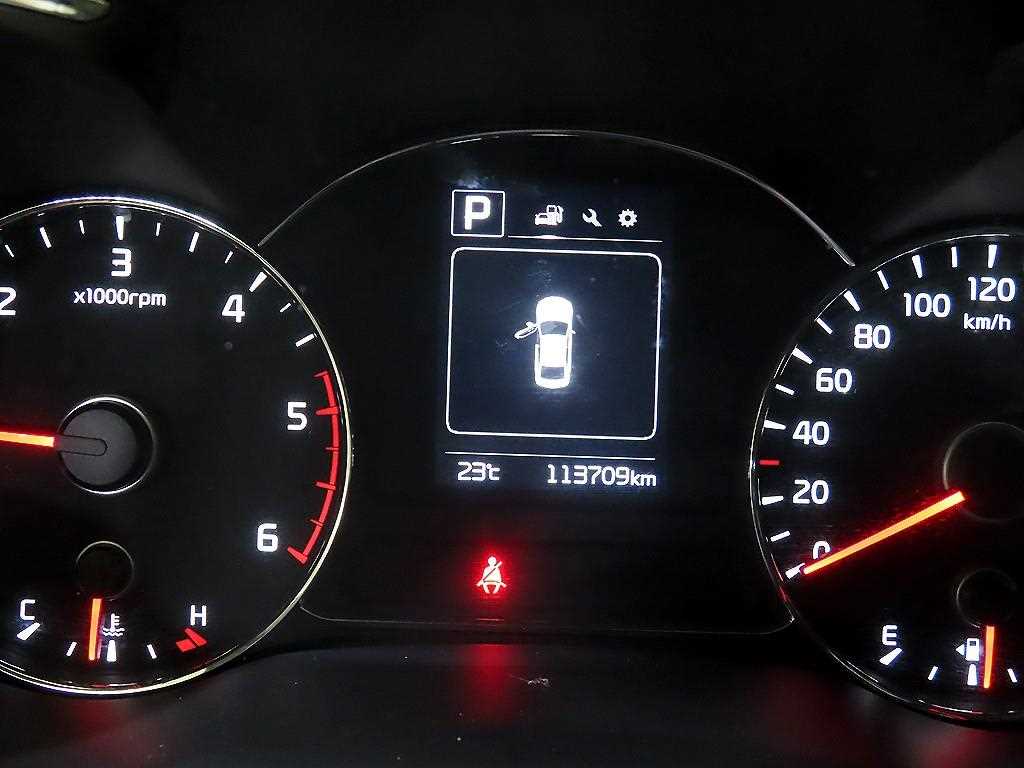 KIA K3 - Vista 9
