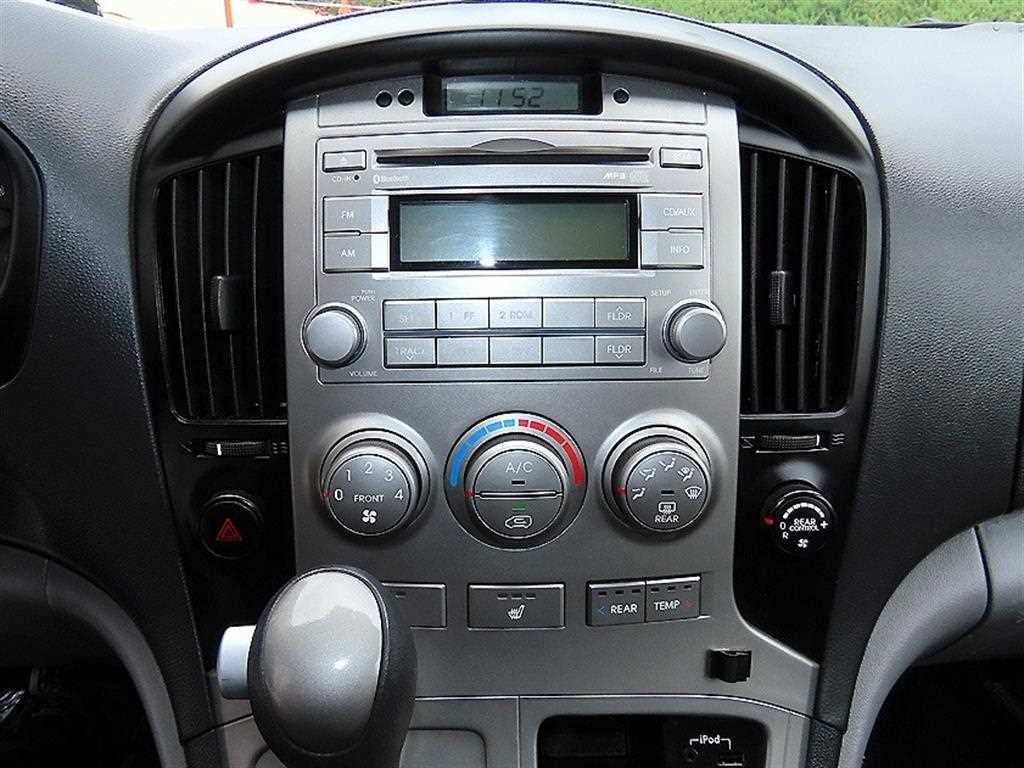 HYUNDAI Starex 2015 Amarillo - Importación desde Corea - HF Imports Iquique - Foto 14
