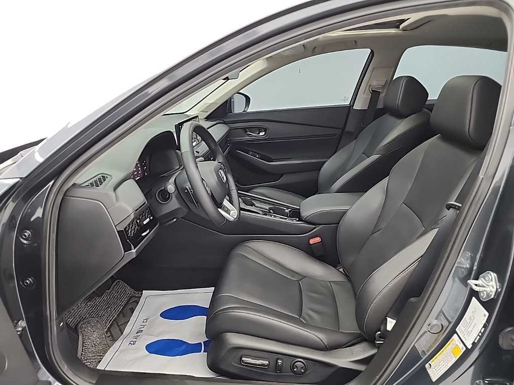 Honda Accord - Vista 11