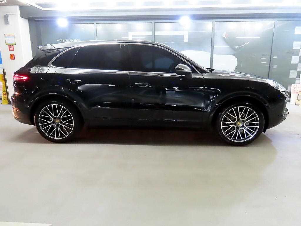 Porsche Cayenne - Vista 3