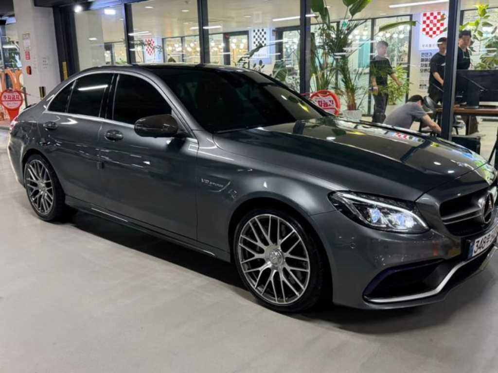 Mercedes Benz C Class - Vista 2