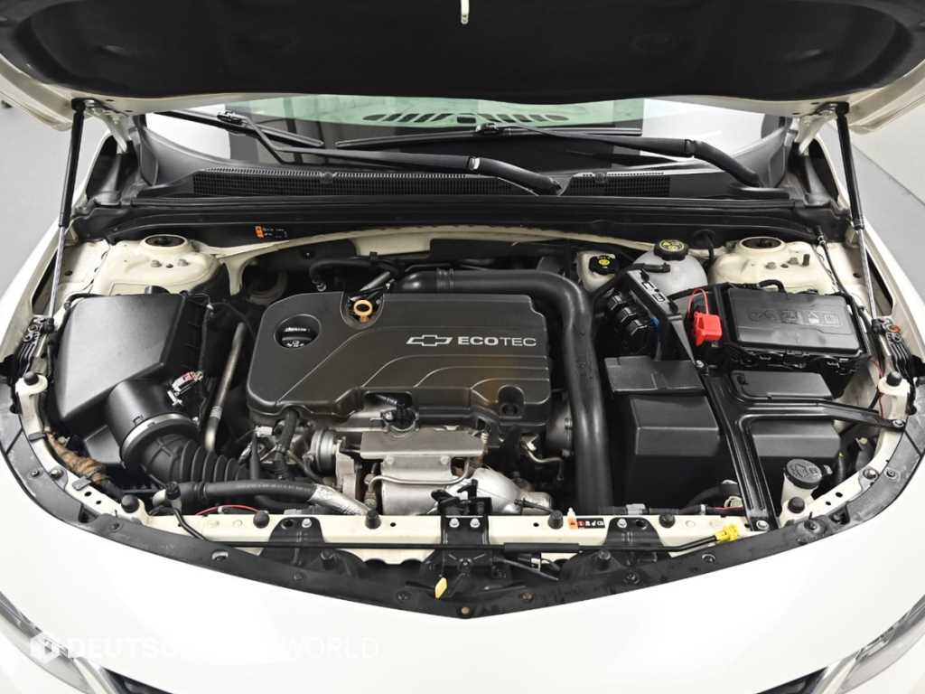 Chevrolet Malibu - Vista 6