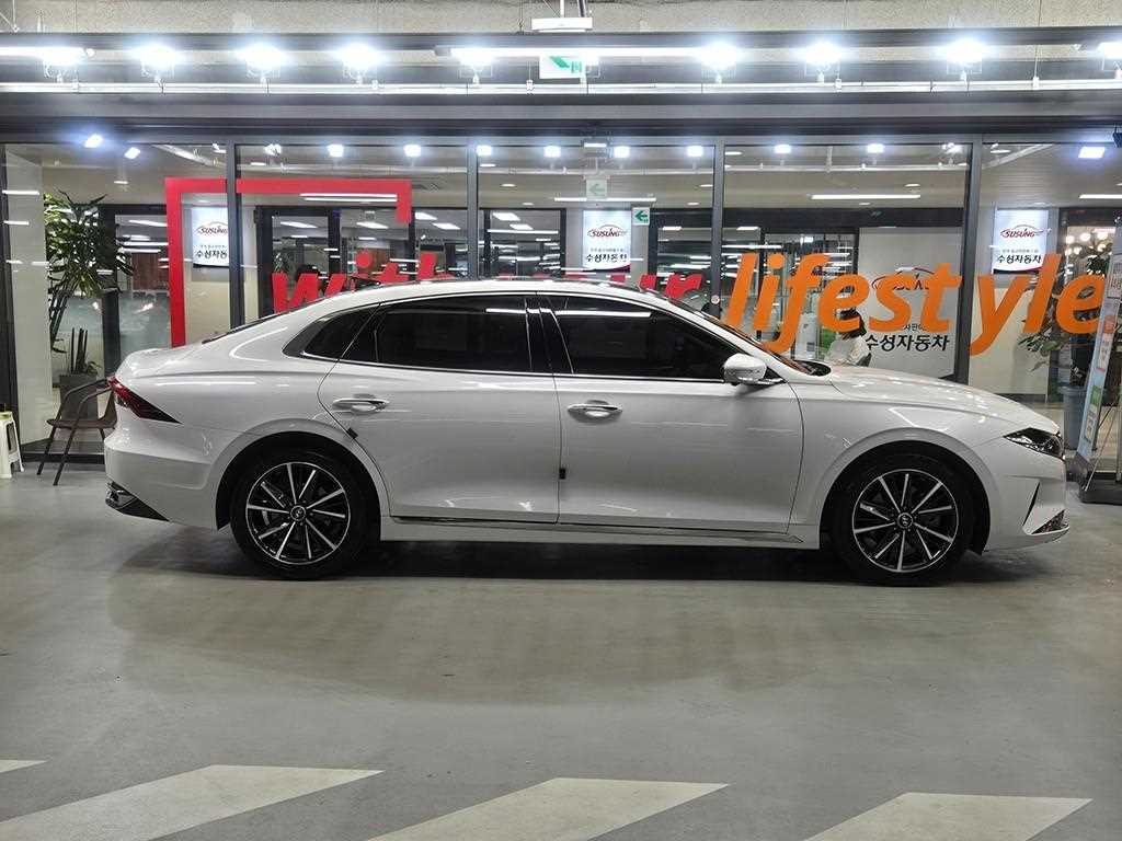 HYUNDAI Grandeur - Vista 4