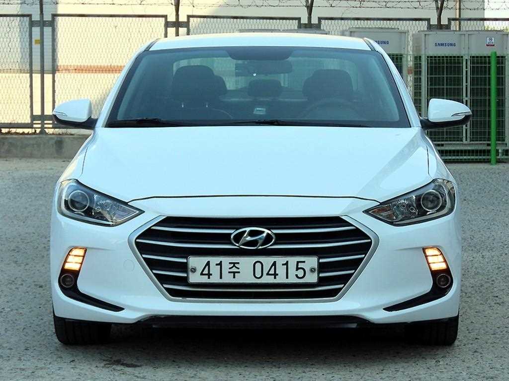 HYUNDAI Avante 2017 - Importación desde Corea - HF Imports Iquique - Foto 1
