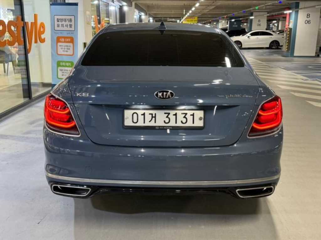 KIA K9 - Vista 5