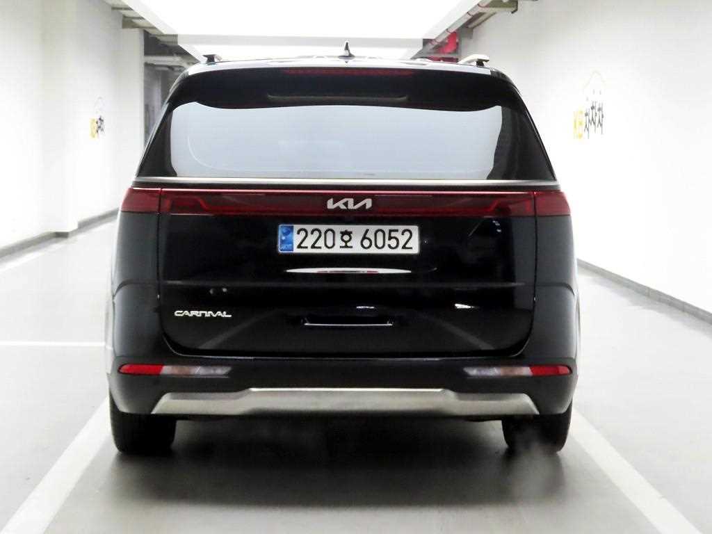 KIA Carnival - Vista 3
