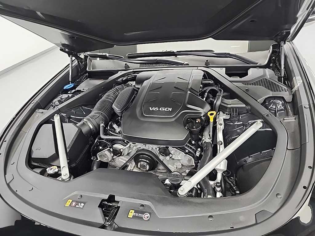 KIA K9 - Vista 5