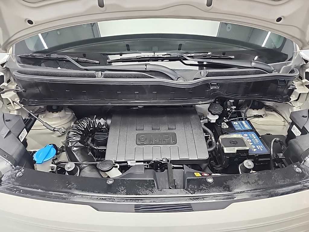 KIA Ray - Vista 5