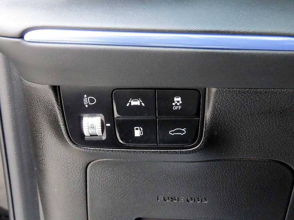 HYUNDAI Grandeur - Vista 12
