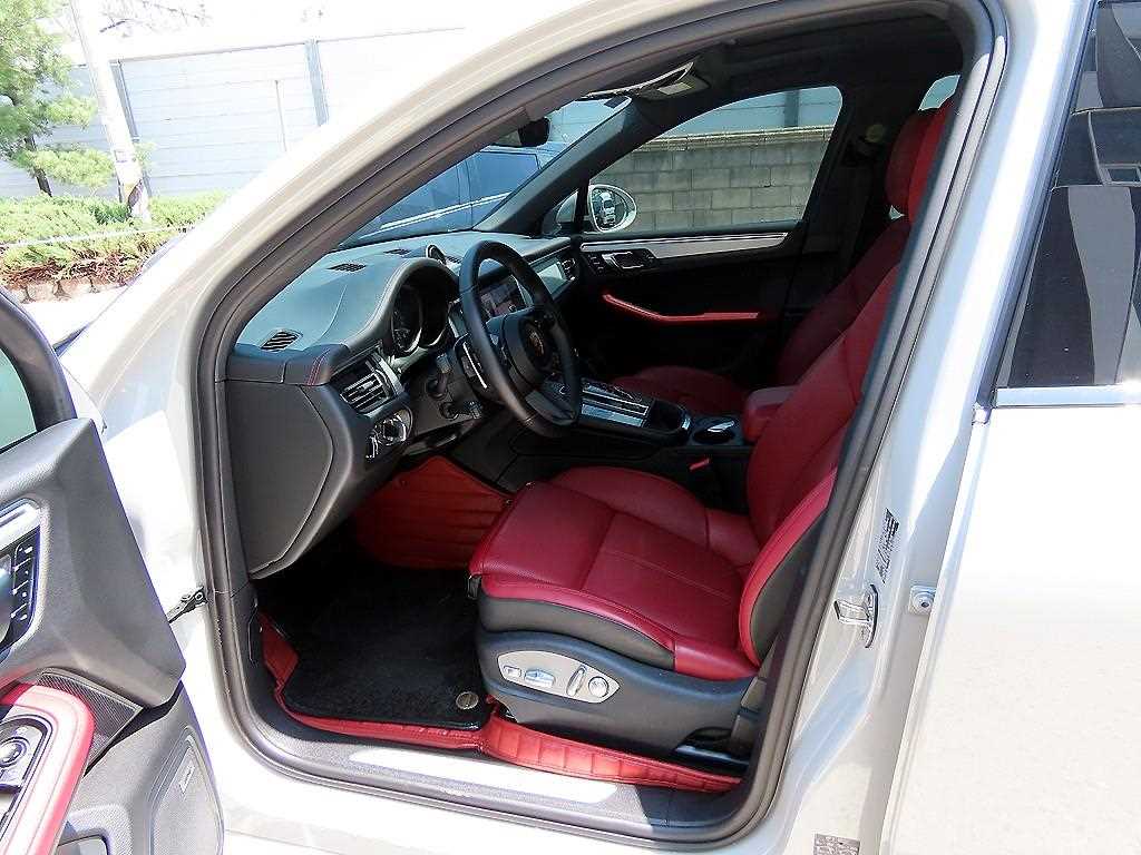 Porsche Macan - Vista 5