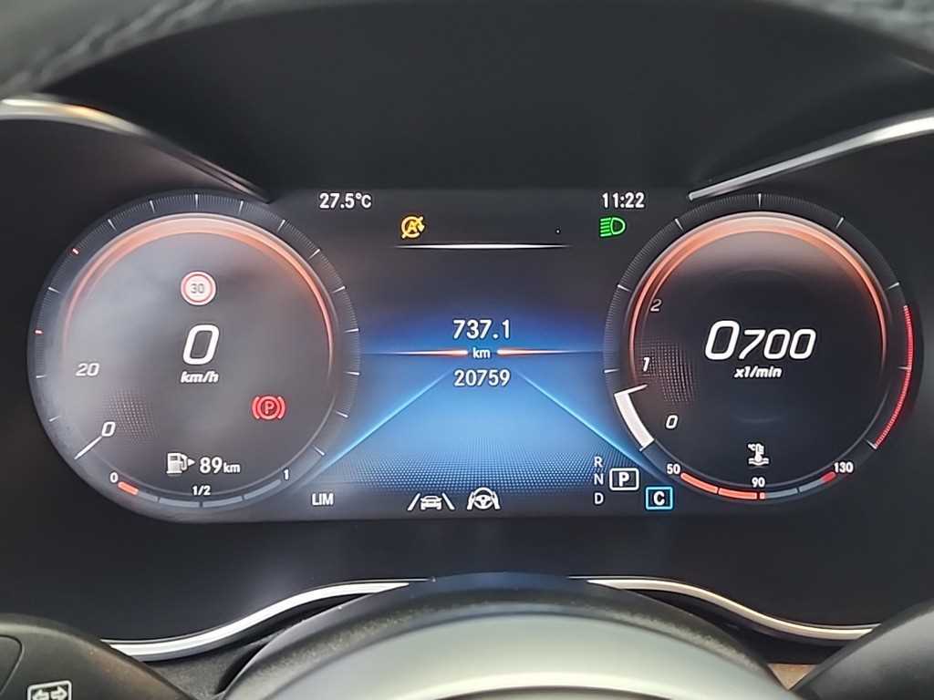 Mercedes Benz C Class - Vista 6