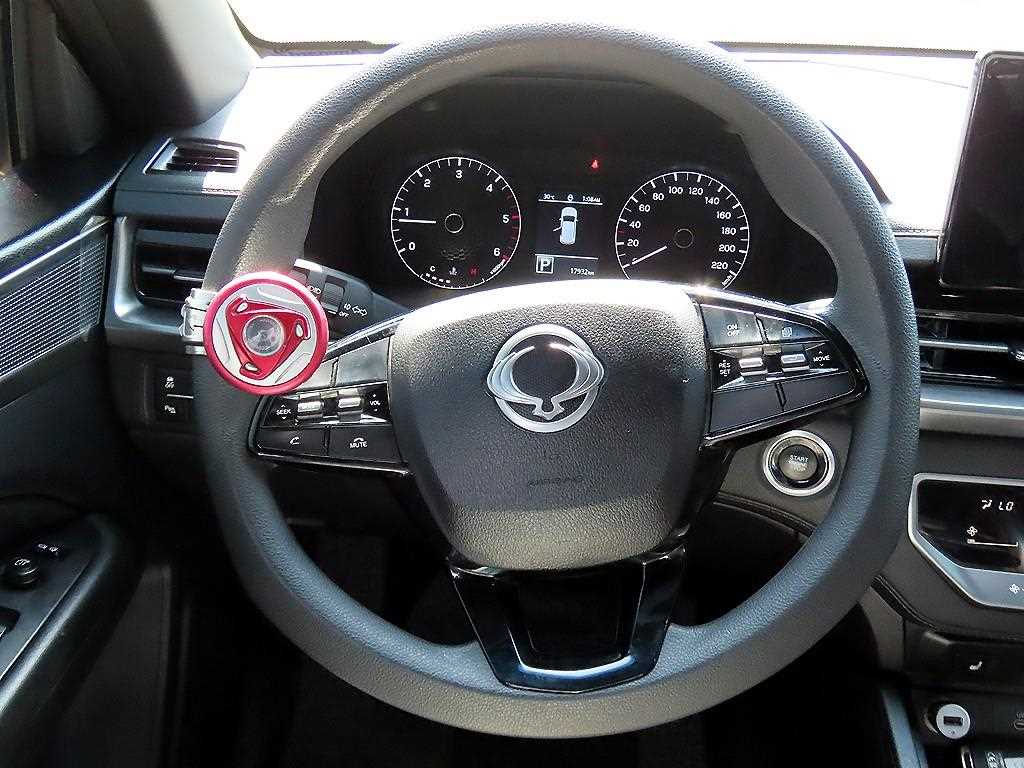 Ssangyong Rexton - Vista 8