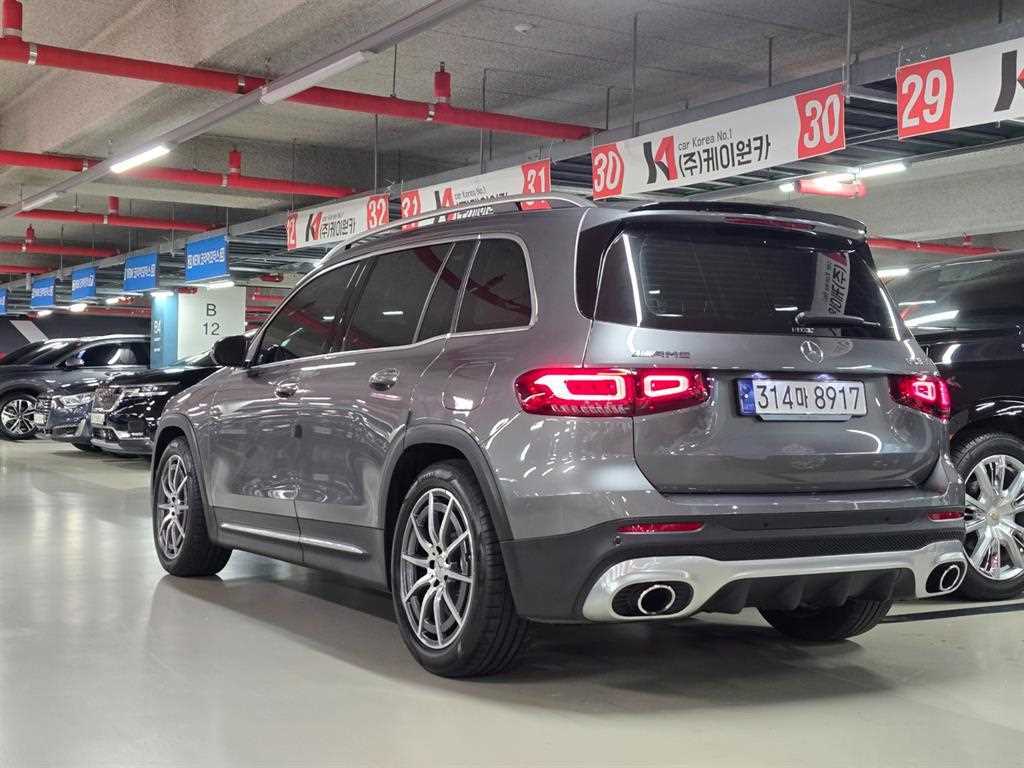Mercedes Benz GLB Class - Vista 7