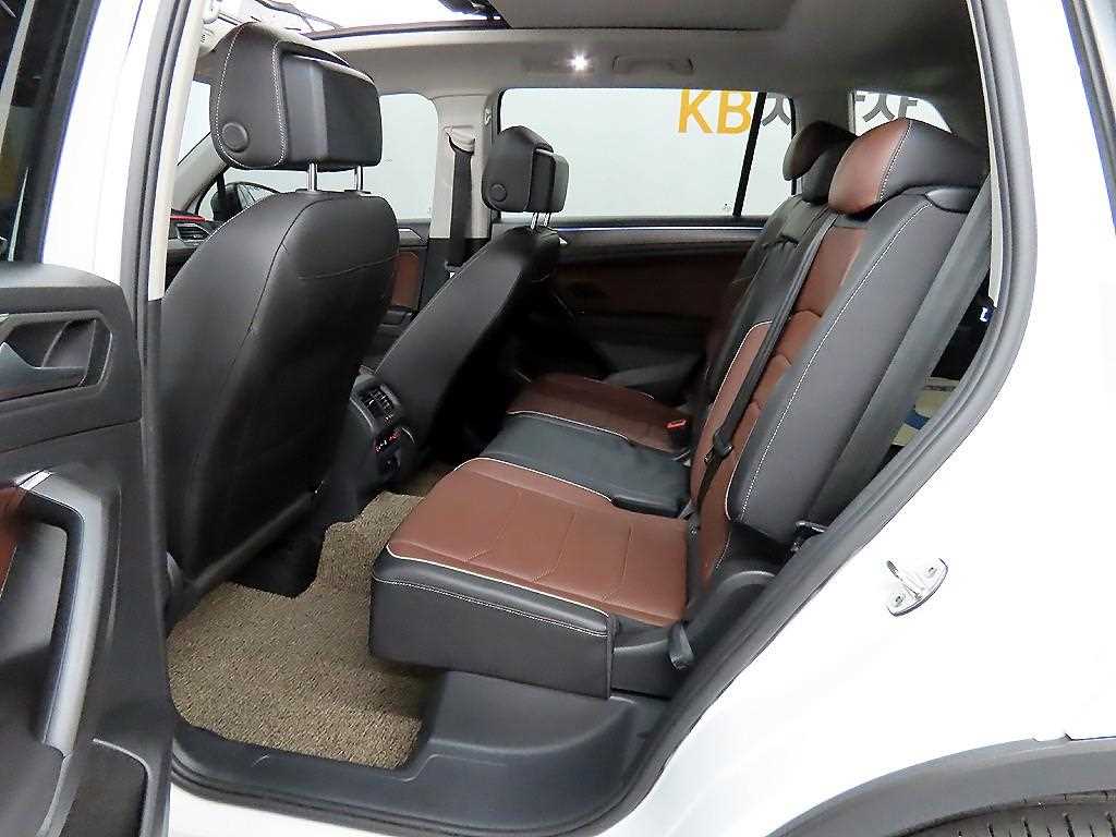 Volkswagen Tiguan - Vista 6